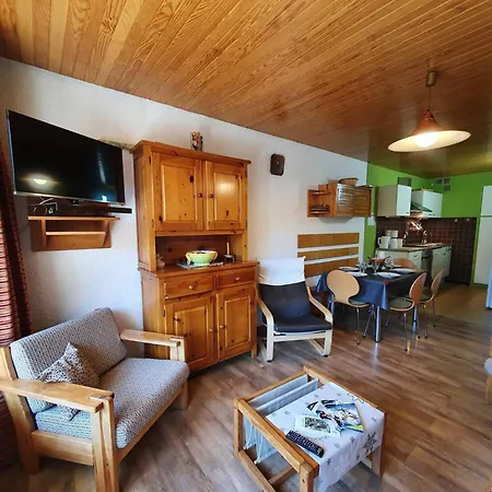 B By Interhome Apartment